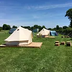 O2 4* Longueville