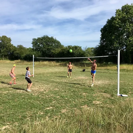 O2 אתר קמפינג Longueville (Manche)