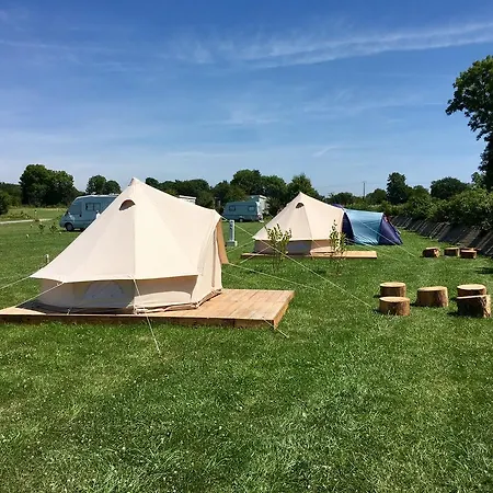 O2 4* Longueville (Manche)