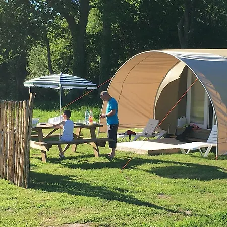 O2 4* Longueville (Manche)