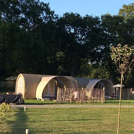 O2 Camping