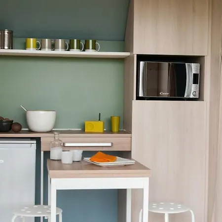 אתר קמפינג O2 4*