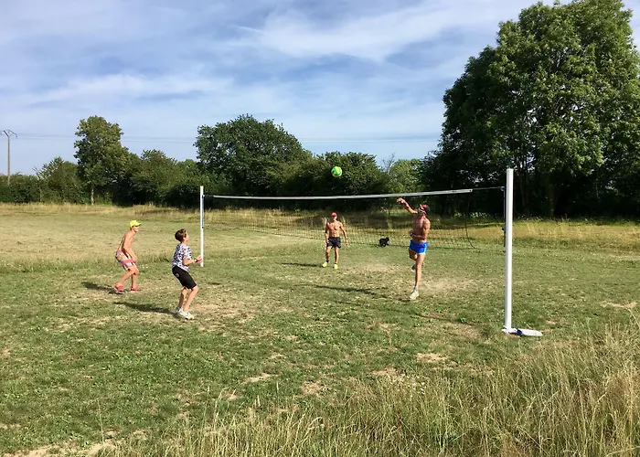 O2 Campsite Longueville (Manche)